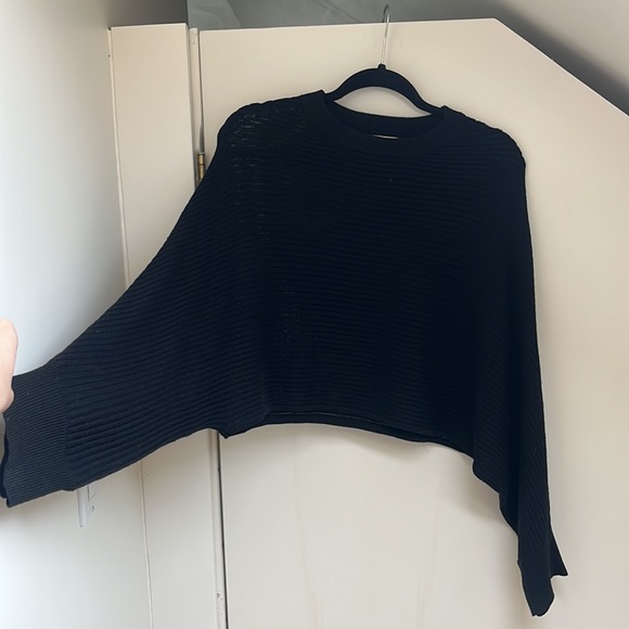 Mod Ref sheer long sleeve cropped sweater - Picture 2 of 4